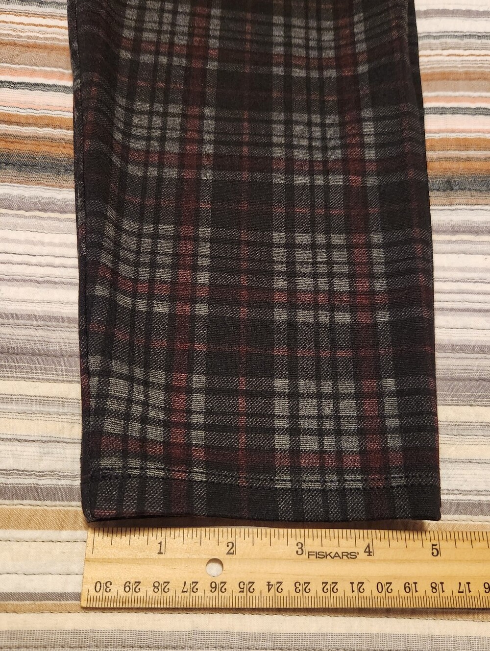 Simply Vera Vera Wang Black and Gray Plaid Skinny Pants - Picture 6 of 6